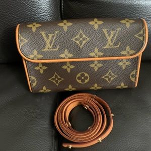 Louis Vuitton Florentine belt bag